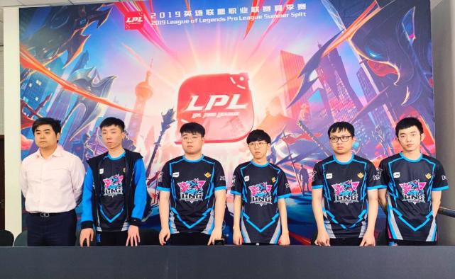 全场比赛中 全场比赛中